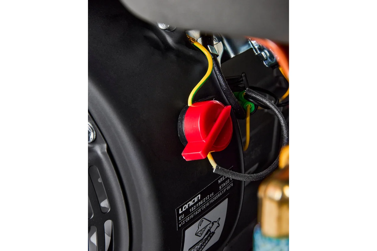 ELITECH HD VPT 90T Плита вибротрамбовочная,90кг,6.5л\с,600х420мм,13.2кН,30см,15м\мин,346м2\ч
