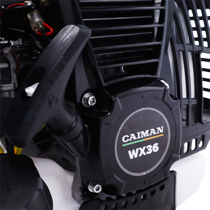 Бензокоса CAIMAN WX36, японский диск + леска, 1.7л.с.  6,9 кг