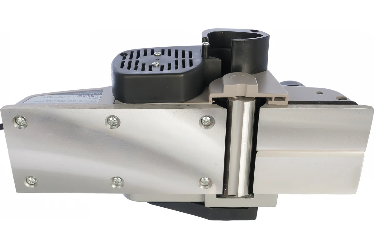 Р-110/1100М ИНТЕРСКОЛ Эл.Рубанок  1,1кВт, ножи 110мм, гл.строг, 0-3мм, 