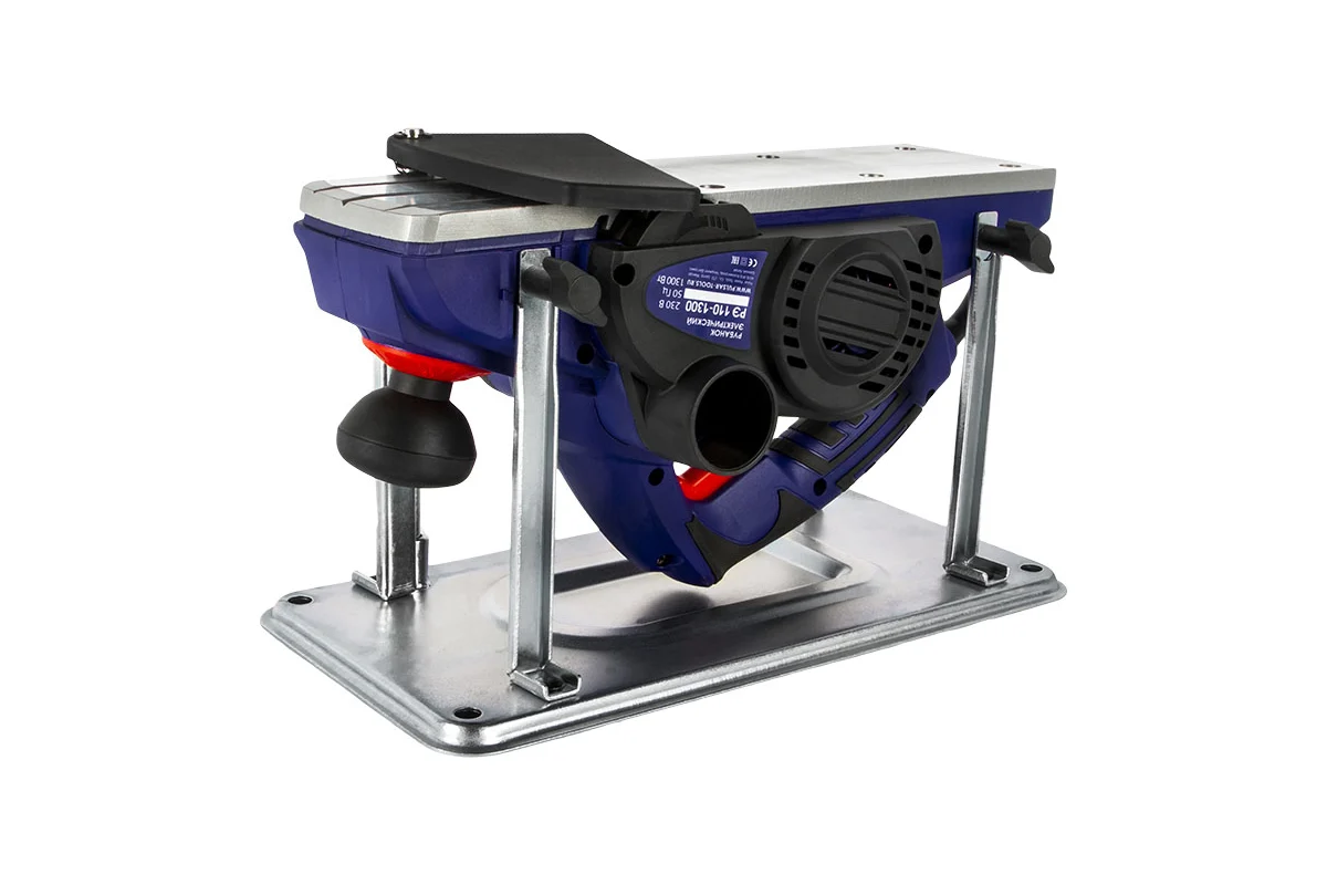 Рубанок электрический ПУЛЬСАР РЭ 110-1300 1300Вт,110мм 0-3мм,16000 об/мин,четверть 14мм+стол,5кг