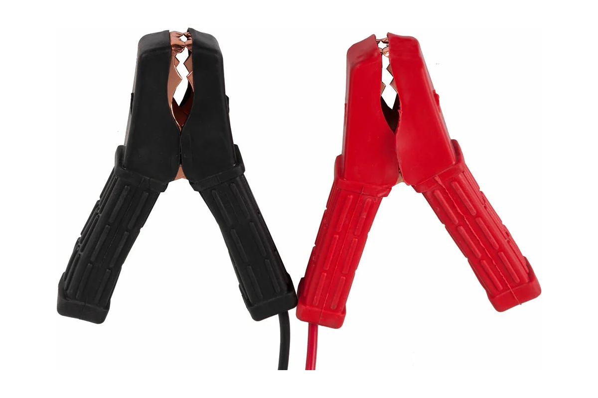 Зарядное устройство QUATTRO ELEMENTI BC 12M (12В, 12А)