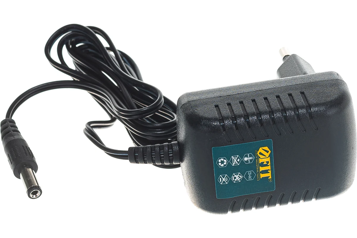 Отвертка аккумуляторная "Револьвер" FIT SD-4.8R, 4.8В, реверс, набор бит, подсветка, индикатор заряд