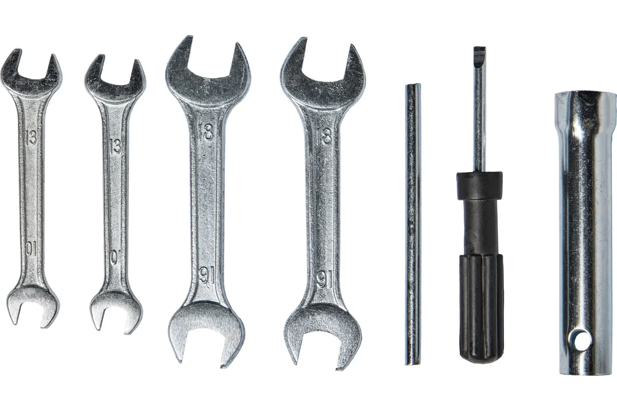 ELITECH GES 8000EAW Генератор бен,4-т,мак6.5/ном6.0кВт,230В-27А/12В-8.3А,2роз230В-16А,т/б-25л,90кг