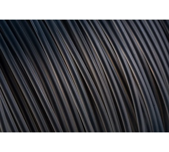 Корд триммерный на катушке DDE "Hard line" (круг армированный) 2,4 мм х 180 м, серый/красн (241-949)