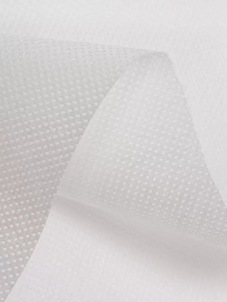 Материал укрывной Спанбонд черный, 80 г/м2, 3.2х100 м, рулон, Щекиноазот, 4011015601G