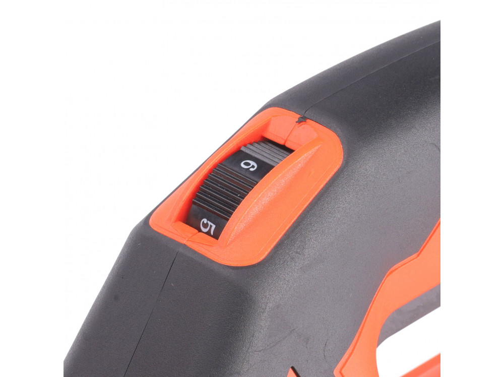 Лобзик PATRIOT LS 101, 850Вт, литая платформа, макс.дерево 100мм, 3 положения маятникого хода, регул