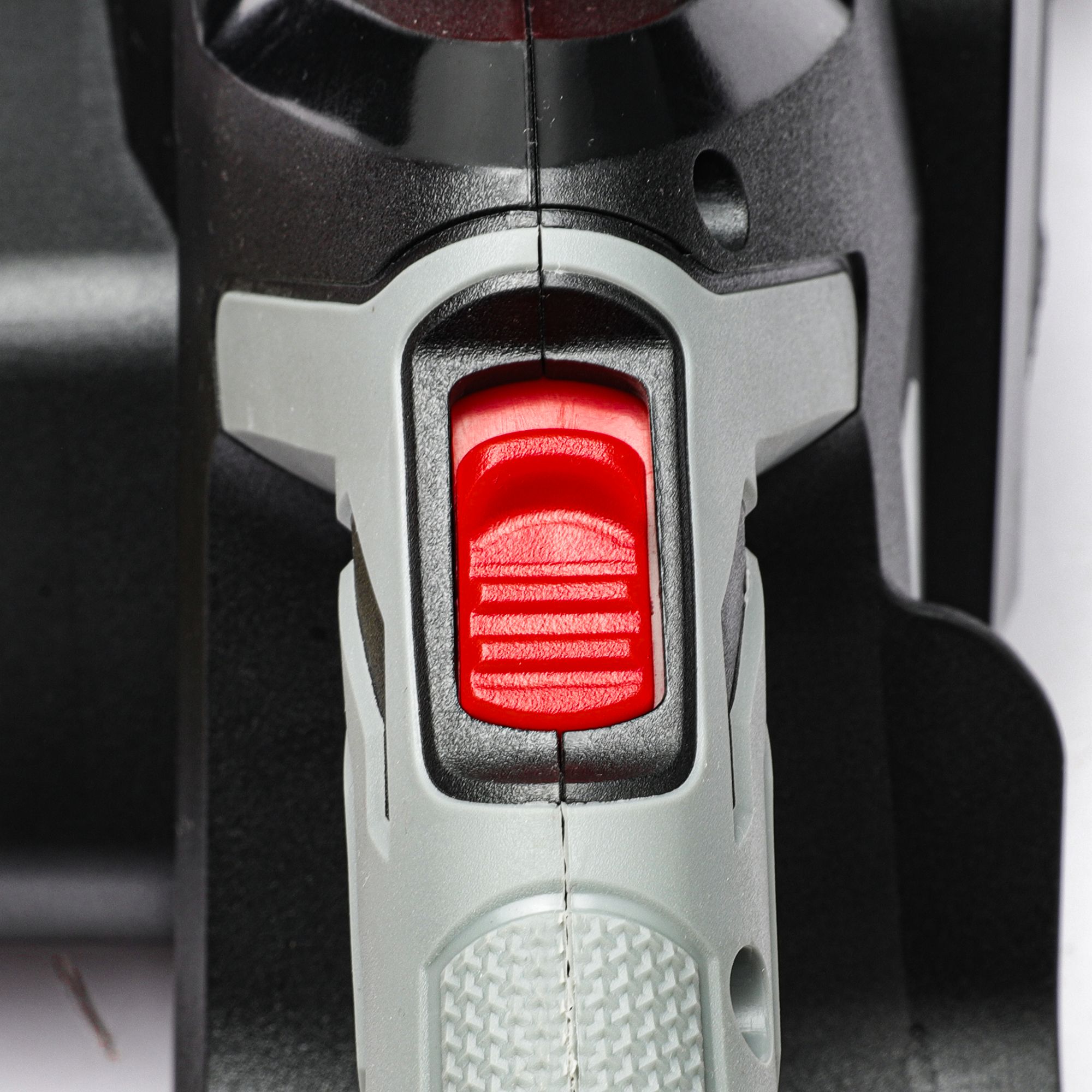 Пила цепная аккум. бесщёточная P.I.T. PKE20H-300A SOLO (20В, 12"/300мм, 2600 об/мин, ск. цепи 5м/с)