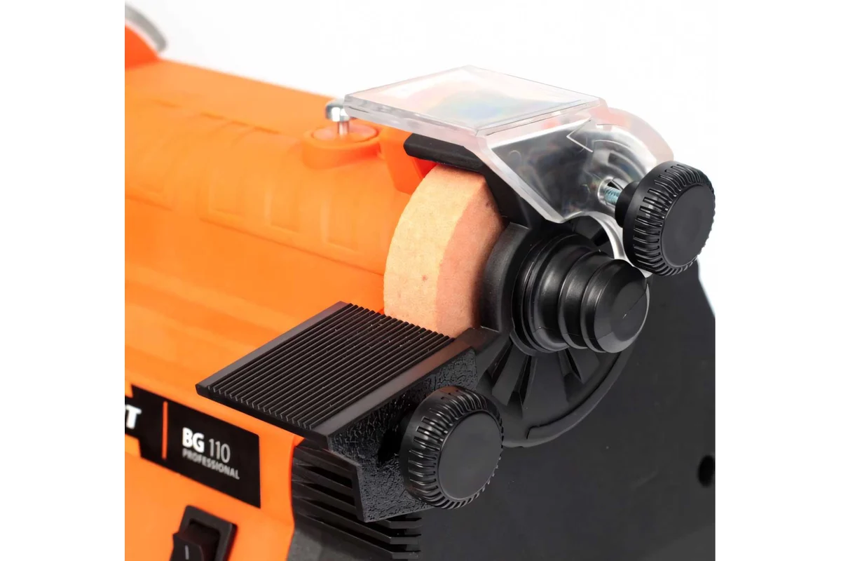 Станок точильный многофункциональный PATRIOT BG 110 с гравером на гибком валу и набором насадок, мощ